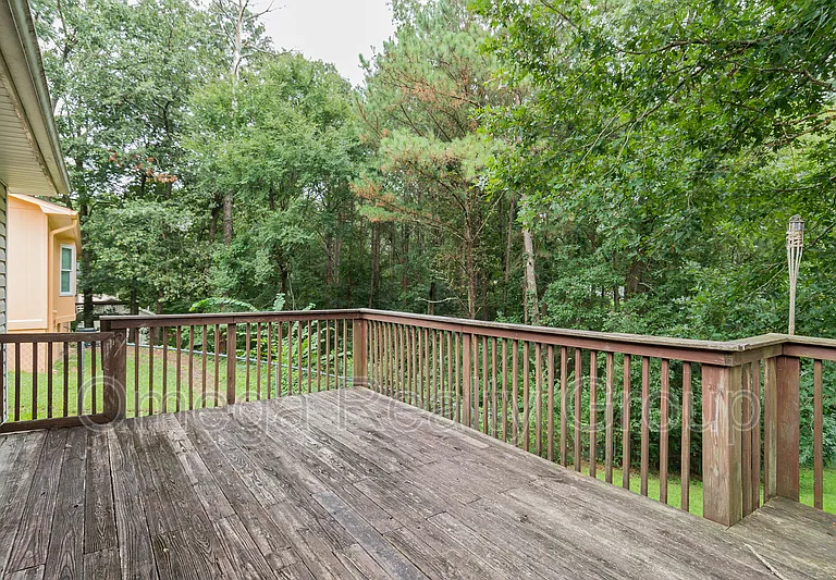 5653 Cheryl Dr — Photo 36