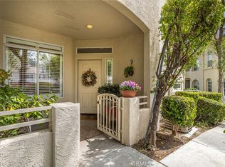 25564 Hemingway Ave UNIT D, Stevenson Ranch, CA 91381