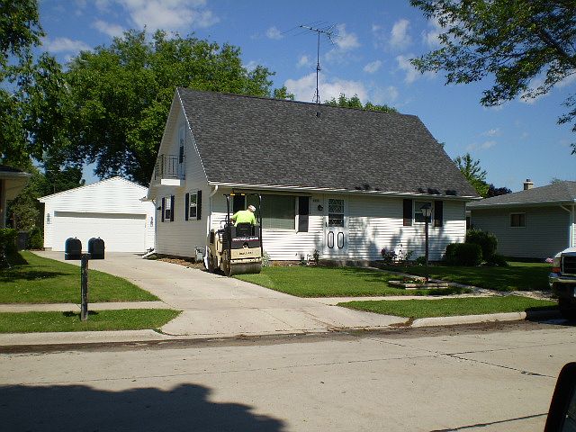 1st image of 2222 N Kay Dr