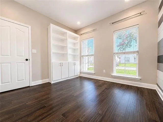 2735 Village Ct — Photo 21