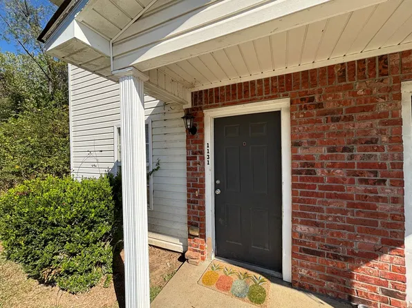 1131 East 9th Street, 1131 E 9th St APT D, Russellville, AR 72801