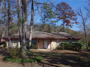 229 Didlake Rd, Huntsville, TX 77340
