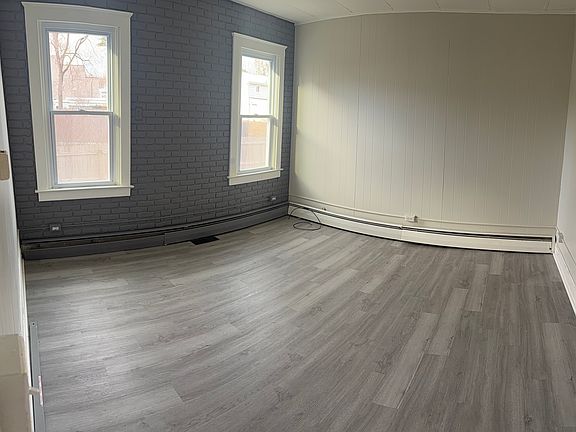 5th image of 100 Nanticoke Ave #0