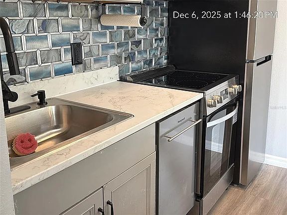 4th image of 1919 W North A St #3