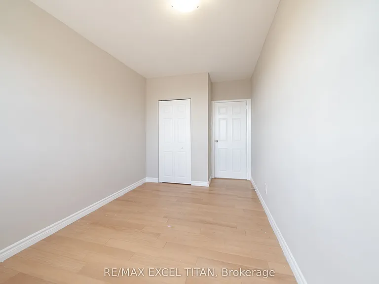468 Ottawa St N #436D — Photo 4