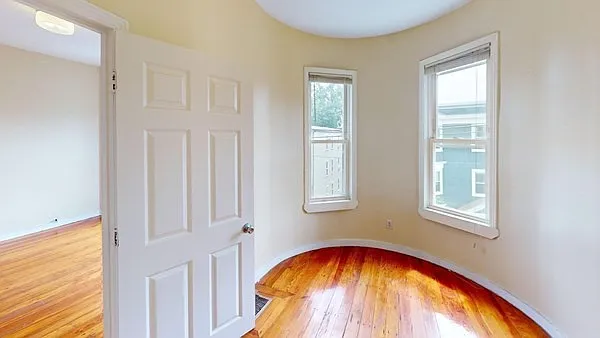 22 Boynton St #R3 — Photo 8