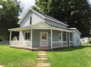 900 S Martin St, Ligonier, IN 46767