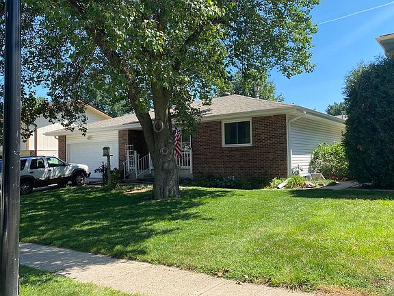 2nd image of 509 W Burt Dr