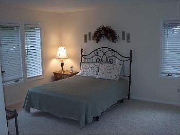 2nd image of 130 N Shore Dr APT 1