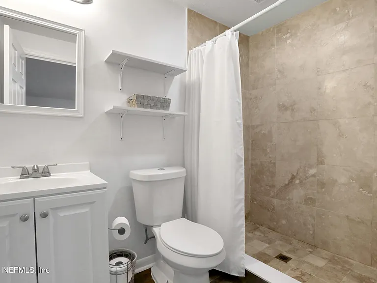 29 Nelmar Ave — Photo 47
