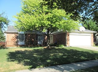 6979 Becky Dr, Canton, MI 48187