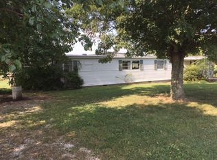1250 Dangerfield Rd, Hodgenville, KY 42748