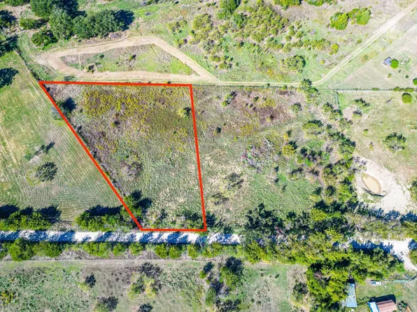 Navarro Dr, Corsicana, TX 75110