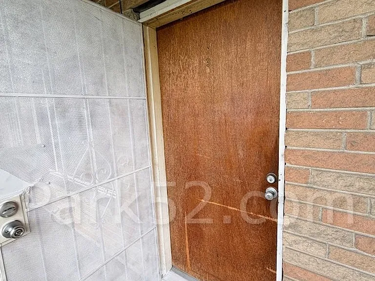 3402 S 54th St #3 — Photo 3
