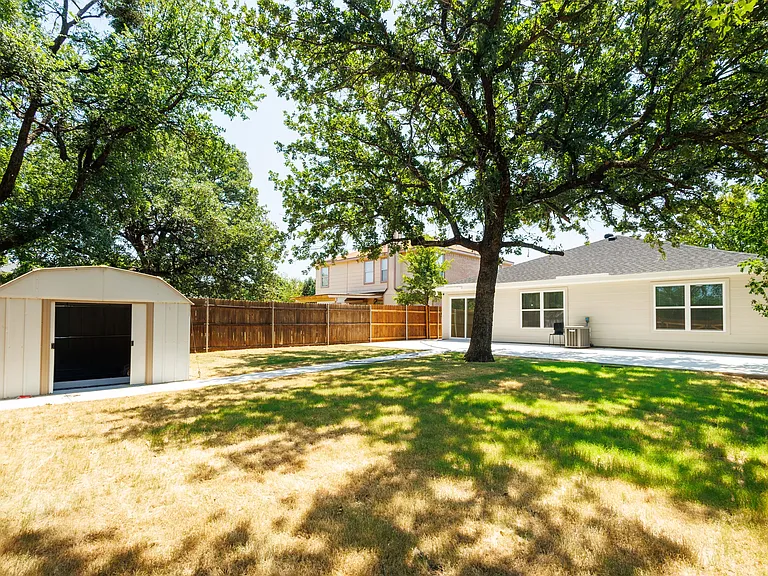 3304 Teasbend Ct — Photo 28