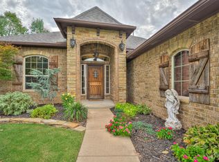 17113 Avila Ln, Oklahoma City, OK 73170