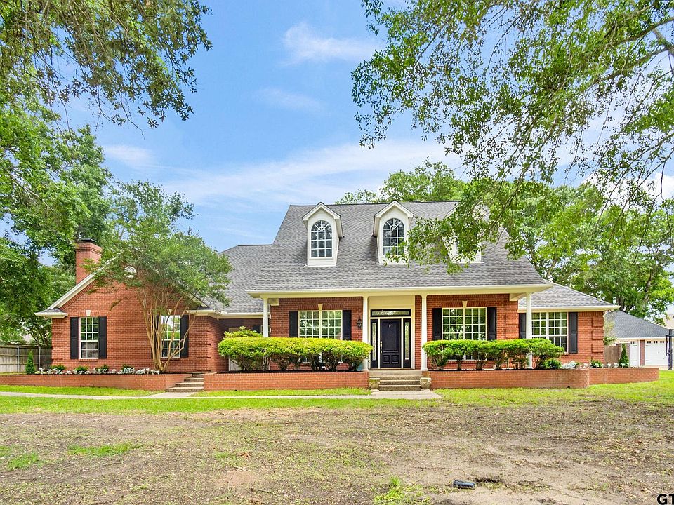 1st image of 18775 Vista Oak Dr