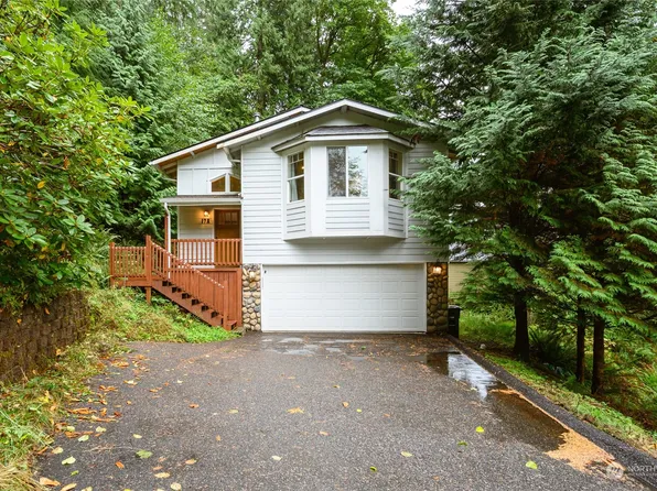 17 A Little Strawberry Lane, Bellingham, WA 98229
