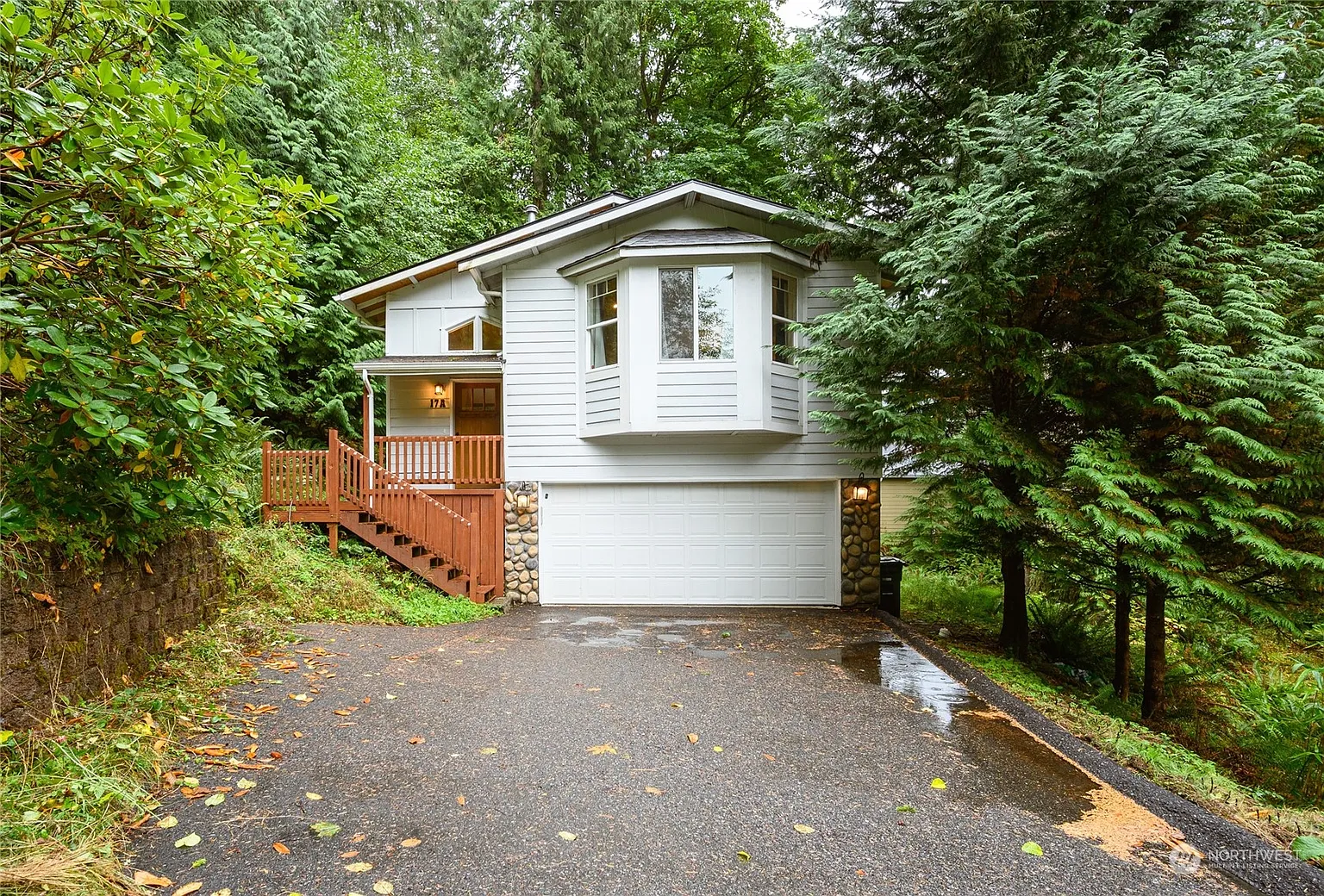 17 A Little Strawberry Lane photo 1