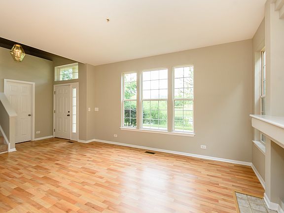 4th image of 2673 N Greenwood Ave #Na