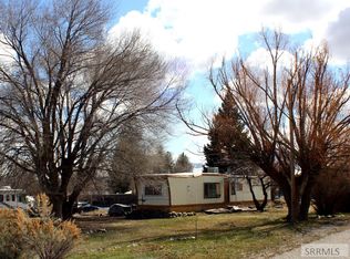 707 10th St, Salmon, ID 83467