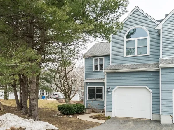 294 Bishops Forest Dr, Waltham, MA 02452
