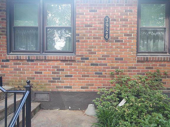3rd image of 3922 Brennan Dr