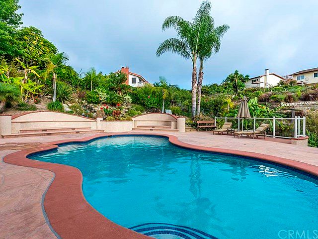1st image of 7212 Berry Hill Dr