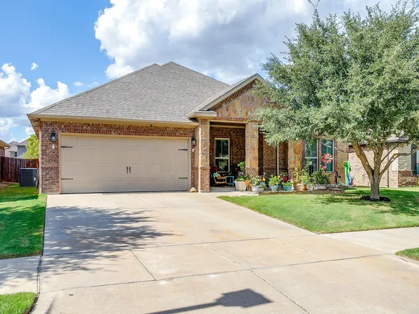 1640 Yukon Dr, Burleson, TX 76028