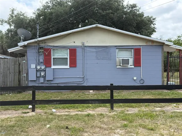 9407 Grandfield Rd, Thonotosassa, FL 33592