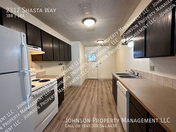 2nd image of 2312 Shasta Way