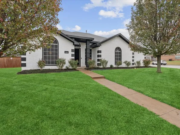 1124 Urban Dr, Desoto, TX 75115