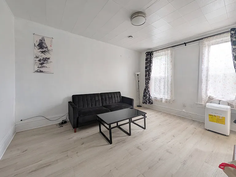 3633 S Wolcott Ave #2 — Photo 3