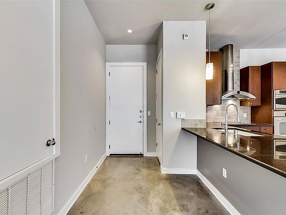 2nd image of 2950 McKinney Ave APT 224