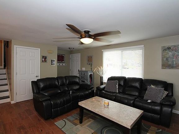 3rd image of 3670 Charlotte Mill Dr