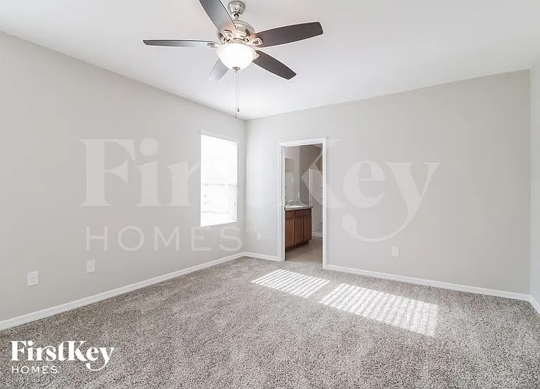 2532 SW 9th Pl — Photo 8
