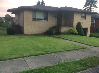 124 Capitol Dr, Weirton, WV 26062