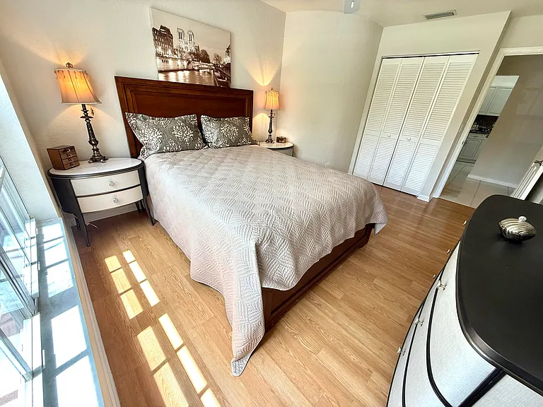 9392 Cascade Ct — Photo 37