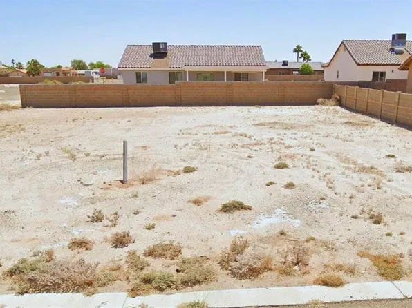 11751 S Kofa St, Wellton, AZ 85356