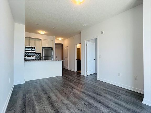 5th image of 5055 Greenlane #348