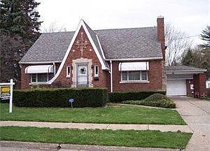 1st image of 2816 Emerson Ave