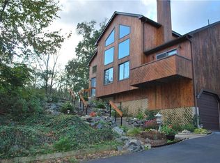 160 Pound Rd, Cumberland, RI 02864