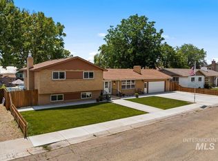 237 Holland Dr, Nampa, ID 83651