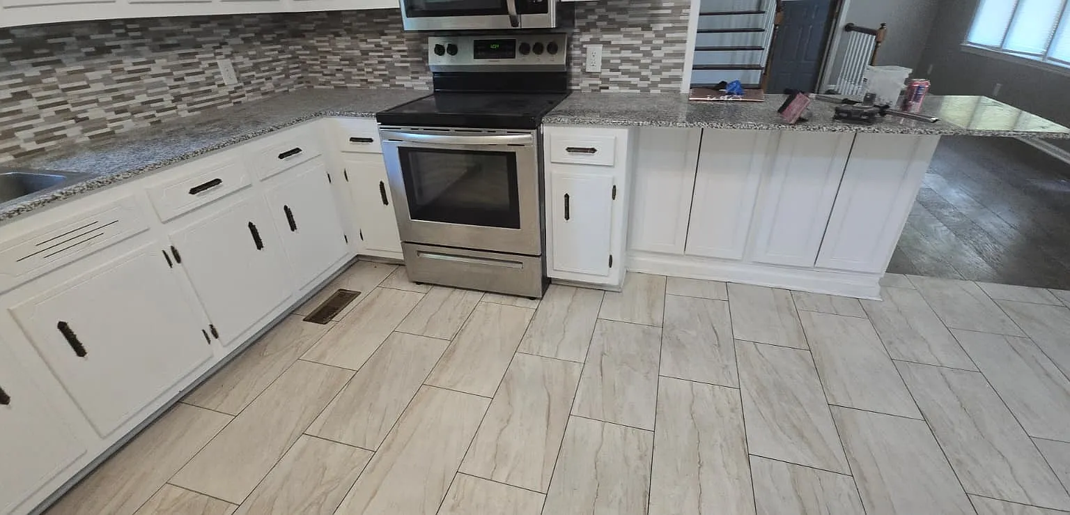 103 Shiloh Ln — Photo 2