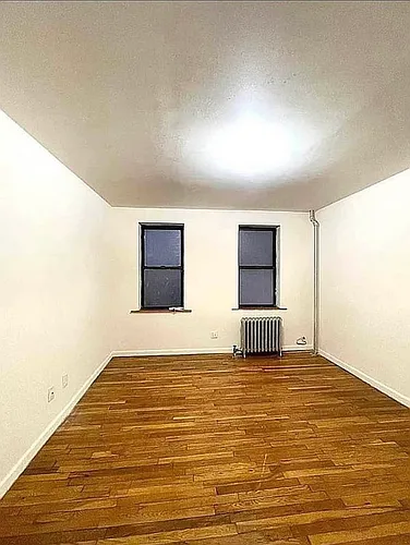 30-67 33rd St #1A Photo 1