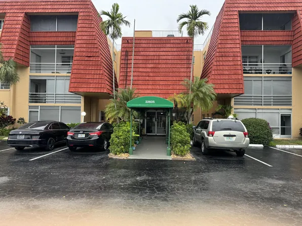 22605 SW 66th Avenue #201, Boca Raton, FL 33428