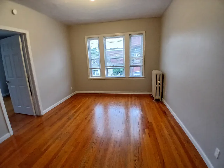 17-19 Allen Pl #C1-17 — Photo 5