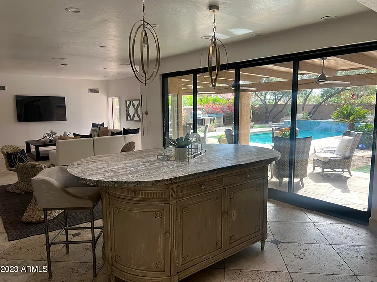 4450 E Camelback Rd #1 — Photo 52