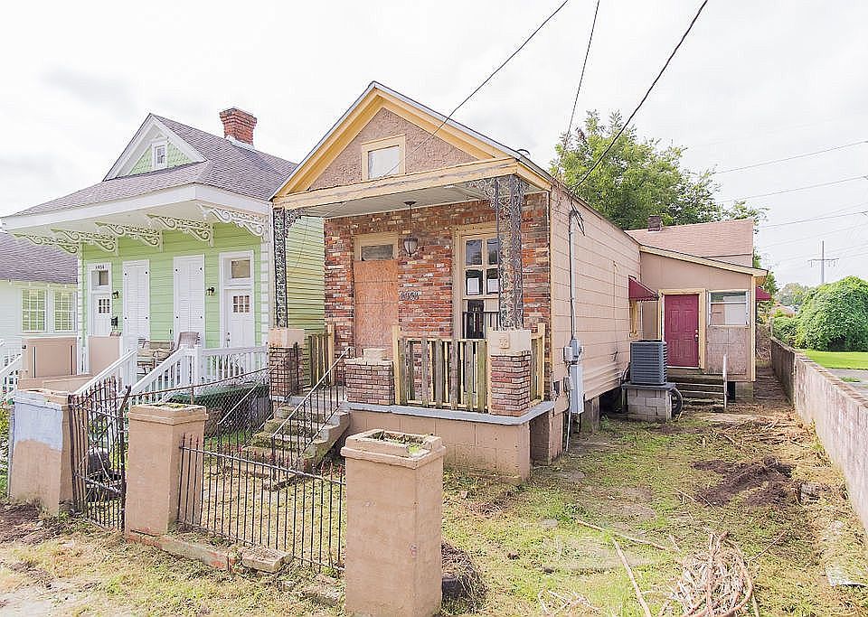 1st image of 8938 Jeannette St