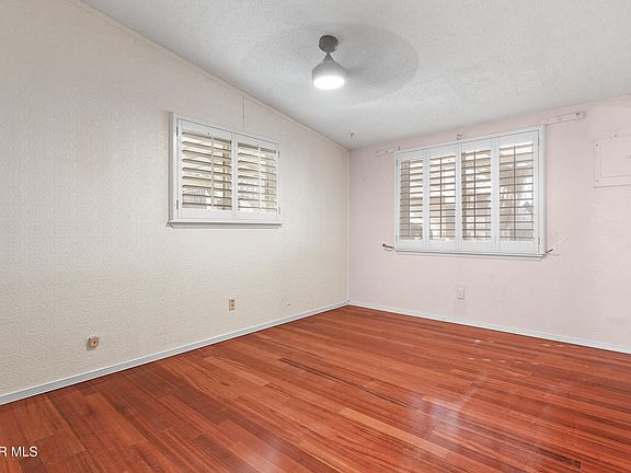 4th image of 2205 Villa Plata Dr